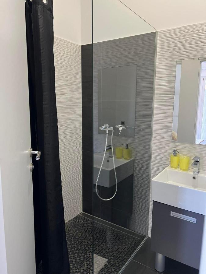 Apartment Vodice - Lovric المظهر الخارجي الصورة